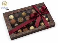 Boîte à chocolat en forme de valise avec logo personnalisé, emballage en papier écologique avec fenêtre transparente pour cadeaux de mariage et d'anniversaire