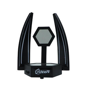 Support de présentation en plastique lumineux à LED pour carafe de cognac ou de brandy Blue Ribbon Marnis 700 ml - Product Image 1