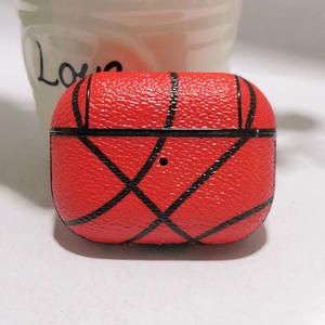 Estuche para auriculares de PU con diseño personalizado de bola diversificada para <span class=keywords><strong>Airpods</strong></span> 1 2 3 4 Pro 2 - Product Image 5