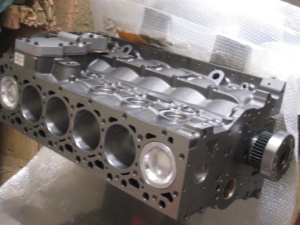 OEM excavadora partes del motor diesel PC200-7 6D102E 6731-21-1170 bloque de cilindros - Product Image 6