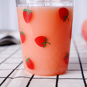 Leuke Aardbei Afdrukken 400Ml Enkelwandige Glazen Beker Met Glazen Deksel Stro - Product Image 6
