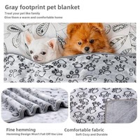 Selimut Hewan Peliharaan Desain Cetak Cakar Bunga, Bahan Polyester Bernapas dan Hangat, Dapat Dicuci, Alas Kucing Anjing, Karpet Flanel Timbul, Produk Terlaris