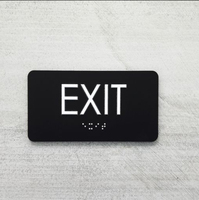 Plaque de signalisation de numéro de porte ADA en acrylique et métal personnalisable moderne avec rétroéclairage LED pour les bureaux, les entreprises, les directions et la publicité