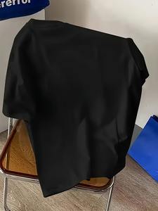 لوس أنجلوس إيست للجنسين. تي شيرت بطباعة كاليفورنيا بتصميم كلاسيكي من عام 1989، أبيض اللون، بأكمام قصيرة، مناسب للارتداء اليومي. - Product Image 2