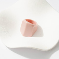 Fabricant fait à la main Bague en résine épaisse personnalisée Combinaison de résine époxy Bague en résine de couleur bonbon