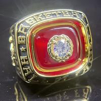 FH OEM ODM Bague tendance en cuivre plaqué or avec diamant de laboratoire, style Jordan Hall Fame, unisexe, pour fiançailles, anniversaire, cadeau ou soirée