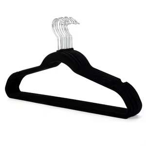 Cintres pour manteaux et t-shirts pour adultes, de haute qualité, <span class=keywords><strong>pas</strong></span> <span class=keywords><strong>cher</strong></span>, <span class=keywords><strong>cintre</strong></span> antidérapant en velours noir à vendre - Product Image 3