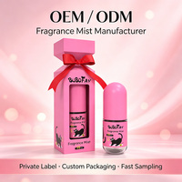 Brume parfumée en forme de capsule, brume corporelle chat noir de dessin animé, coffret cadeau, OEM ODM, marque privée, vente en gros, fabricant sur mesure