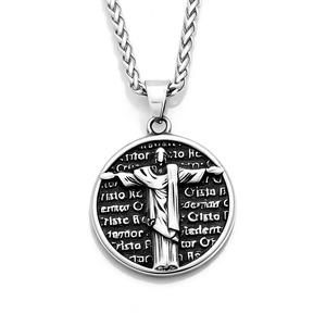 yunnique Collier pendentif Sauveur en acier inoxydable pour homme, avec breloque croix religieuse ronde, bijou de foi, cadeau pour lui - Product Image 5