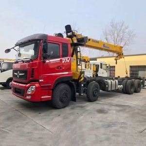 Dongfeng 8X4 Flatbed Truck Mounted 14 Ton Telescopic <b>Boom</b> Crane for Garden Seedling Transplantation - Product Image 5