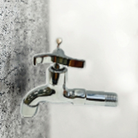 Robinet mural moderne en zinc à poignée unique pour machine à laver, eau froide