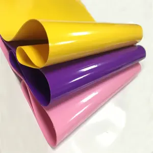 Spessore 0.3MM colorato photorist PVC per la realizzazione di sacchetti cosmetici e prodotti per l'igiene borse pellicola in PVC