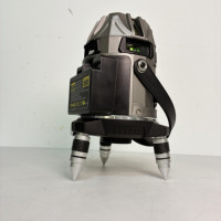 Niveau laser vert professionnel industriel 360° horizontal/vertical avec 2/3/5 lignes – Niveaux laser industriels