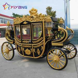 عربة زفاف ملكية ذهبية للبيع في الزفاف الملكي - Product Image 1