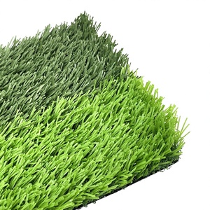 Erba Sintetica ad Alta Densità per Campi <span class=keywords><strong>da</strong></span> Calcio, Stabilizzata ai Raggi UV, in PE con Base Drenante per Campi Scolastici e Cortili negli USA - Product Image 2
