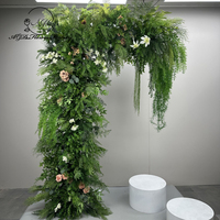 Arche en corne personnalisée support à fleurs colonnes en fausse verdure cabine photo de luxe toile de fond jardin événement décor plantes artificielles
