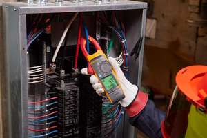 Pinza Amperimétrica Inalámbrica Fluke 378FC AC/DC TRMS con Indicador PQ e IFlex - Product Image 4