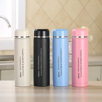 Ensemble flacon à vide et thermos double couche modernes de 500ml logo personnalisé isolé thermiquement pour le sport pour la rentrée