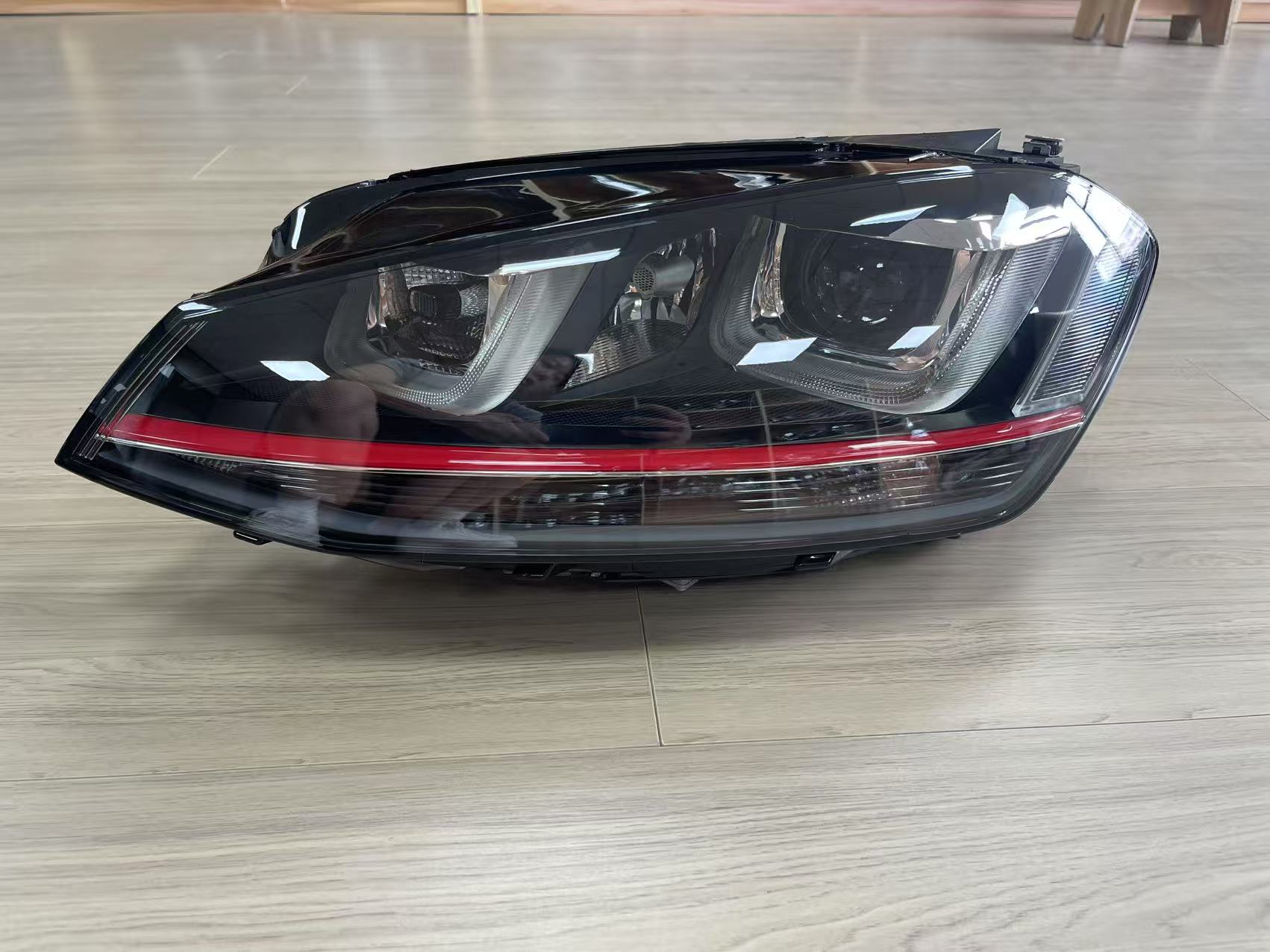 Faro anteriore sinistro Golf 7 GTI/pezzi