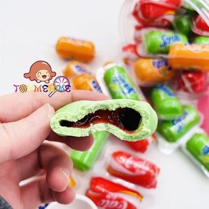 Bonbons et cola emballés saveur fruitée en forme de Fenda confiture de fruits gomme à bulles sucrée dans des boîtes en bouteille - Product Image 3