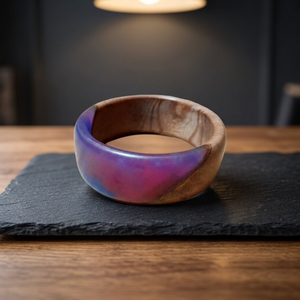 Boîte à bijoux élégante pour femmes, artisanale en bois et résine, motifs naturels uniques, bijoux tendance, décoration d'intérieur, cadeau d'affaires - Product Image 1