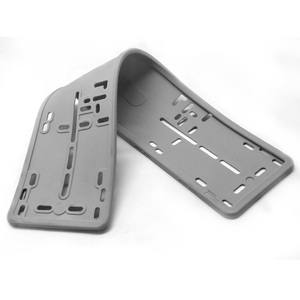 Matériau en silicone de couleur grise de taille européenne, support de plaque d'immatriculation avec kit de vis dans un emballage blister - Product Image 2