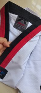 Haute qualité enfants étudiants <span class=keywords><strong>Combat</strong></span> uniforme respirant coton tissu Taekwondo formation vêtements fabricant <span class=keywords><strong>chinois</strong></span> en gros - Product Image 2