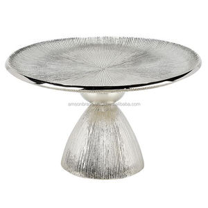 Galvanizado en relieve acanalado diseño pastel soporte postre Metal pastel soporte decorativo pastel soporte fabricante - Product Image 3