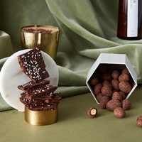 Ruban Hexagonal Petite Boîte De Bonbons Au Chocolat Snack Noix De Cajou Emballage Blanc Planète Bonbon Chocolat Boîte À Oeufs