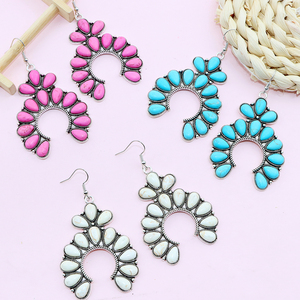 Pendientes de Turquesa con Diseño de Flor, Estilo Vaquero Occidental Vintage, Pendientes de Piedra - Product Image 1