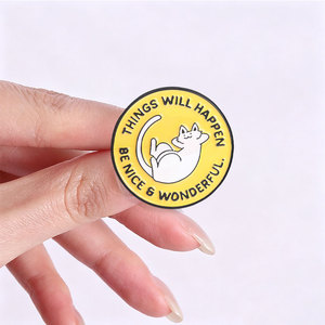 Pin de esmalte de gato con la frase 'No Time To Care', broche maravilloso y divertido con citas de gatos, insignia para chaqueta y camisa, regalo de joyería - Product Image 3