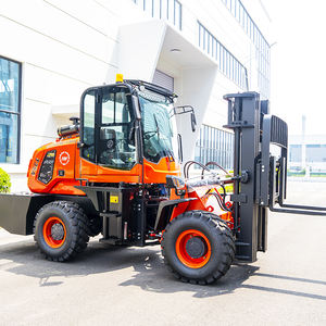 מכירת חיסול מלגזה 4x4 לכל סוגי השטח עם מנוע יפני, תקן EPA ו-EUR5, דיזל, 2.5 טון, 3 טון, 3.5 טון, לעבודה בתנאי שטח קשה, לתעשייה - Product Image 1