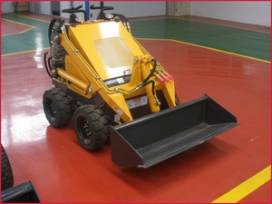 Mini-chargeuse compacte CE EPA 500 kg 700 kg 1 tonne pour la construction résidentielle – Fabricant de mini-chargeuses compactes - Product Image 3