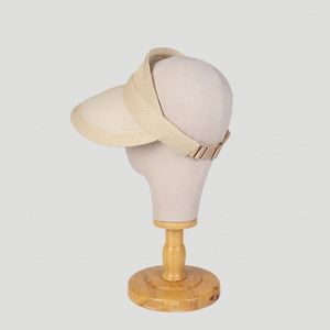 หมวกปีกกว้างกันแดดทรงเรียบหรูสำหรับผู้หญิง สไตล์ลำลองสำหรับฤดูร้อน ทำจากวัสดุฟางกระดาษ - Product Image 4