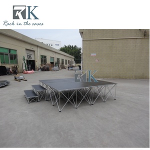 เวทีพับได้แบบพกพา RK สีดำ ทำจากอลูมิเนียมอัลลอยด์ สำหรับงานกลางแจ้ง งานแต่งงาน - Product Image 3