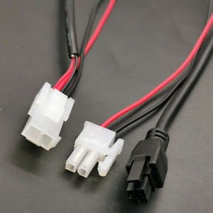 OEM 주문 4.2mm 피치 직사각형 케이블 Molex 소형 적합 Jr 5557 시리즈 4 위치 주름 연결관 철사 마구에 의하여 주조되는 케이블 - Product Image 6