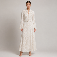 Nouvelle Robe Longue Décontractée Modeste en Dentelle Ivoire pour Femme avec Appliques Florales 3D en Perles, Col Mandarin et Manches Cloche – Idéale pour l'Aïd – Vente en Gros pour Boutiques