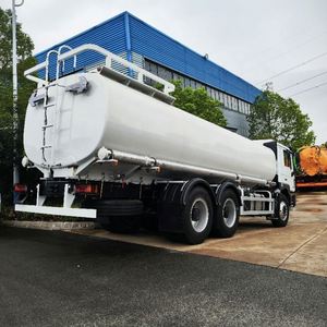รถบรรทุกถังน้ำมันอลูมิเนียม Shacman 6x4 ขนาด 20,000 ลิตร พร้อมถังน้ำมันสำหรับขาย - Product Image 4