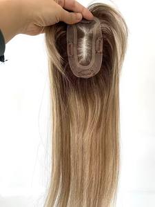 Toppers de <span class=keywords><strong>cheveux</strong></span> humains véritables fabriqués à la main de 12 pouces pour les femmes fermeture de base en soie respirante haute coupe pour ajouter du volume dans les <span class=keywords><strong>cheveux</strong></span> <span class=keywords><strong>clairsemés</strong></span> - Product Image 2