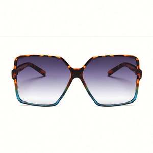 Gafas de Sol Cuadradas Grandes de Moda Vintage 2020 para Mujer, Lentes Degradadas con Protección UV400, Gran Oferta - Product Image 3