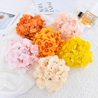 Tête d'hortensia artificielle en soie à 54 pétales pour mur floral et décoration de mariage