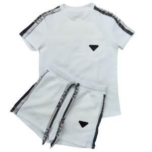 Conjunto de Verano de Dos Piezas para Mujer, Marca de Lujo, Shorts por Encima de la Rodilla, Estampado en Relieve, Manga Corta, 100% Algodón - Product Image 4