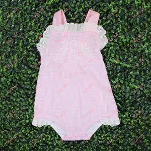 ชุดเด็กผู้หญิงปักลายผ้ากิ๊งแฮมส์สีชมพูคลาสสิกสำหรับฤดูร้อน ชุดรอมเปอร์ลูกไม้ระบายขอบตาข่ายสำหรับเด็กทารก - Product Image 5