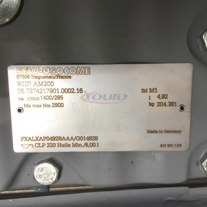 Nouvelle unité d'engrenage hélicoïdal originale R107 AM200 avec adaptateur de moteur pour applications d'entraînement industrielles lourdes - Product Image 3