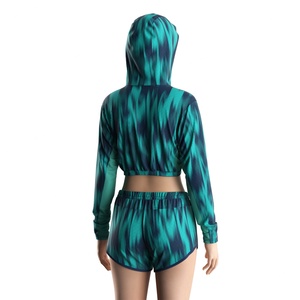 Top Corto de Pesca para Mujer con Capucha Ergonómica, Protección Solar UPF50+, Tejido Transpirable de Secado Rápido para Máxima Comodidad - Product Image 6