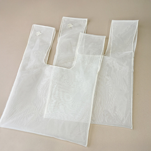 Sac fourre-tout en <span class=keywords><strong>organza</strong></span> <span class=keywords><strong>blanc</strong></span> recyclable écologique personnalisé avec poignée en corde pour un usage quotidien et cadeau sac à provisions avec logo publicitaire - Product Image 4