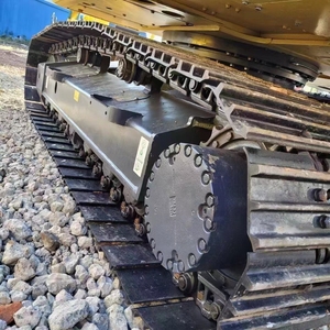 Excavadora Usada Komatsu Pc200-8 de 20 Toneladas con Motor Original, Bomba Hidráulica y Caja de Cambios - 1 Año de Garantía, Original de Japón - Product Image 4