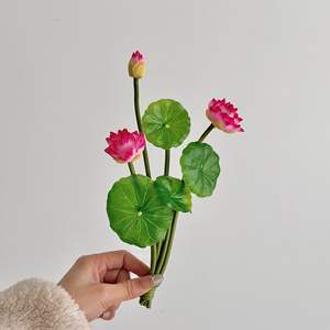 A-1802 Groothandel Gesimuleerde Waterlelie <span class=keywords><strong>Plant</strong></span> Ornamenten Kleine Kunstmatige Lotusbloem Voor Buiten Veranda Tafeldecoratie - Product Image 2