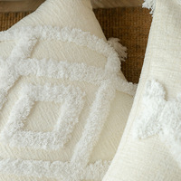 Housses de coussin décoratives en coton 100% antibactérien, brodées, style bohème marocain, à pompons, motifs floraux et géométriques, de luxe, vente en gros