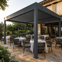 Pergola en aluminium imperméable Jiake avec toit à lames motorisées pour restaurant en plein air, jardin, terrasse, projets d'utilisation commerciale